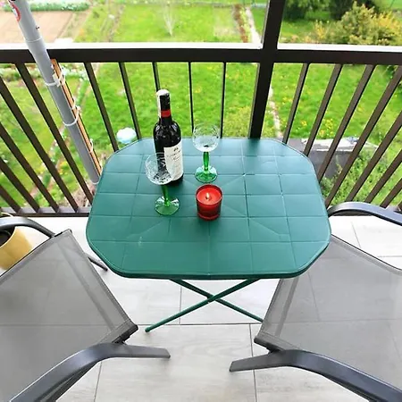 Apartment Large And Modern With Free Parking Spot *