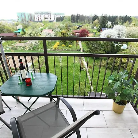Large And Modern With Free Parking Spot Krakow