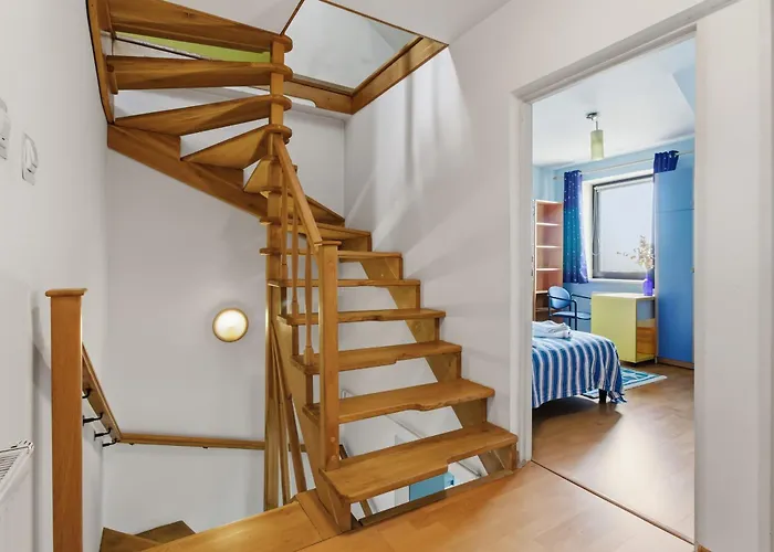 Bronowice - Large And Modern With Free Parking Spot *